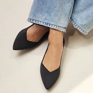 Rothy’s Point in Black - Size 9.5